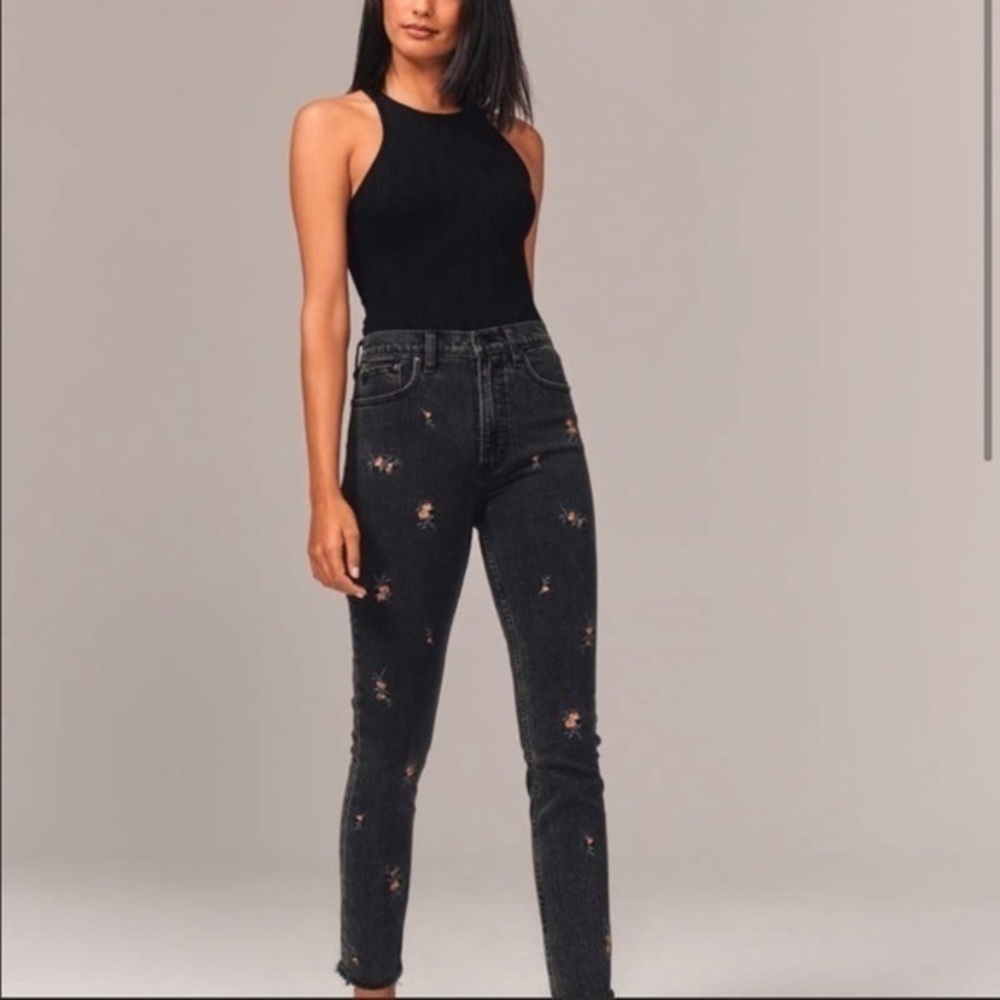 🔥👖🔥👖High Rise Skinny Jeans🔥👖🔥👖 - Picture 2 of 6